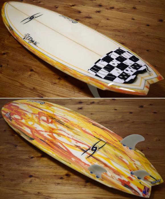 The Surf Deja Vu デジャヴサーフボード  中古ショートボード 5`10 Dean Cleary deck/bottom No.96291647